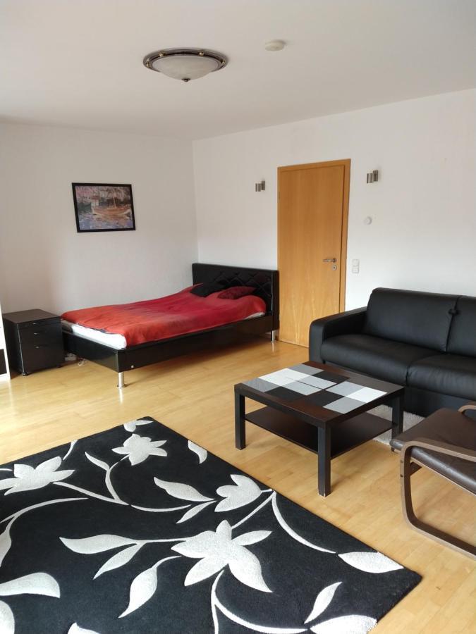 Julia'S Monteur Oase - Premium Apartment Exklusiv Fuer Solo-Reisende エネペータール エクステリア 写真